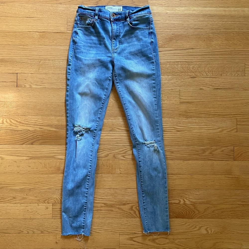 Garage Women’s Ripped Skinny Jeans